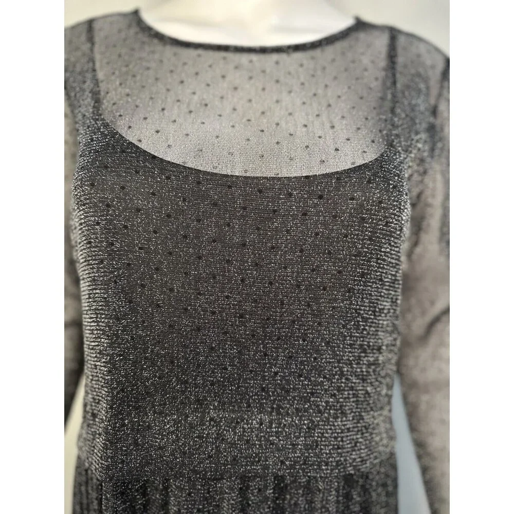 Soaked in luxury Sz.M Metallic Silver Black NWT Suitable For All Holiday Events - Picture 3 of 16